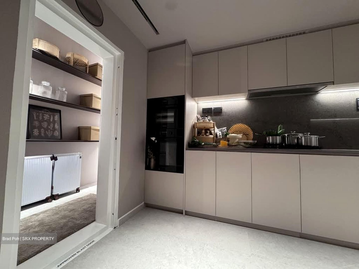 UE Square (D9), Apartment #550951561